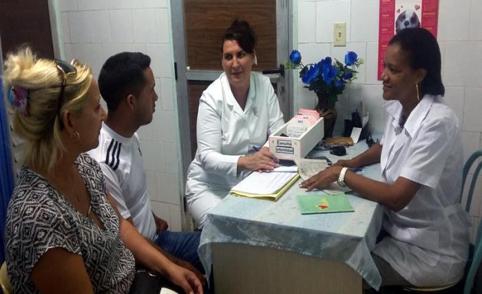 La atención a la pareja infértil es un programa de alta sensibilidad.