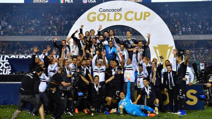 mexico-festejo-copa-oro-campeón