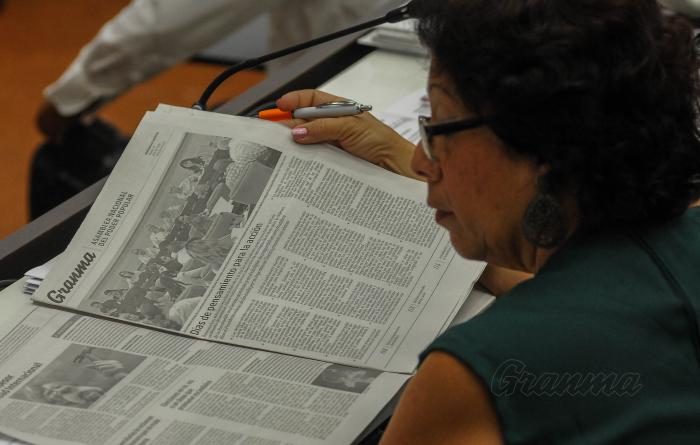 3er Periódo de sesiones de la Asamblea Nacional del PP en su IX legislatura, en el Palacio de Convenciones, Salón Plenario,  por, El 1er Secretario del Comité Central del PCC, General de Ejército Raúl Castro Ruz, Miguel Díaz Canel Bermúdez, Presidente de los Consejos de Estado y de Ministros y Esteban Lazo Hernández, Presidente de la ANPP