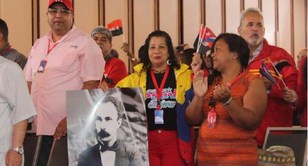 Delegados e invitados al xxv Encuentro del fsp celebraron la gesta gloriosa del 26 de Julio 
de 1953. 