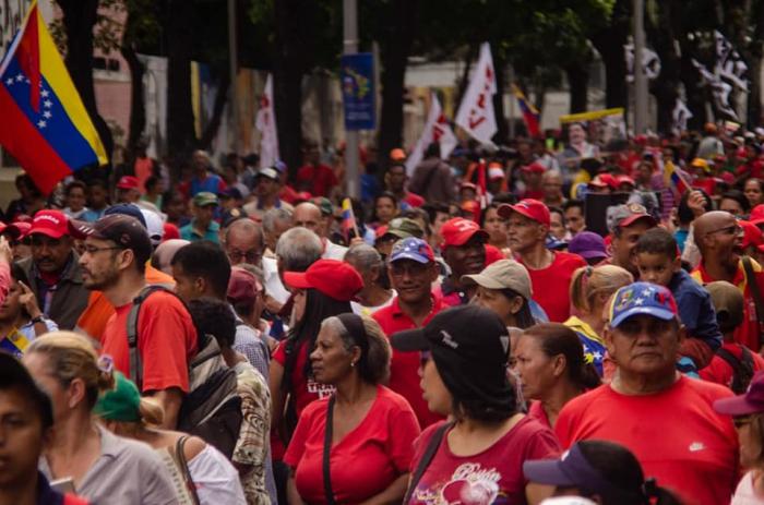 Un mar de pueblo de pueblo inundó las calles de Caracas este domingo para acompañar a los delegados e invitados al XXV Encuentro Anual del Foro de Sao Paulo