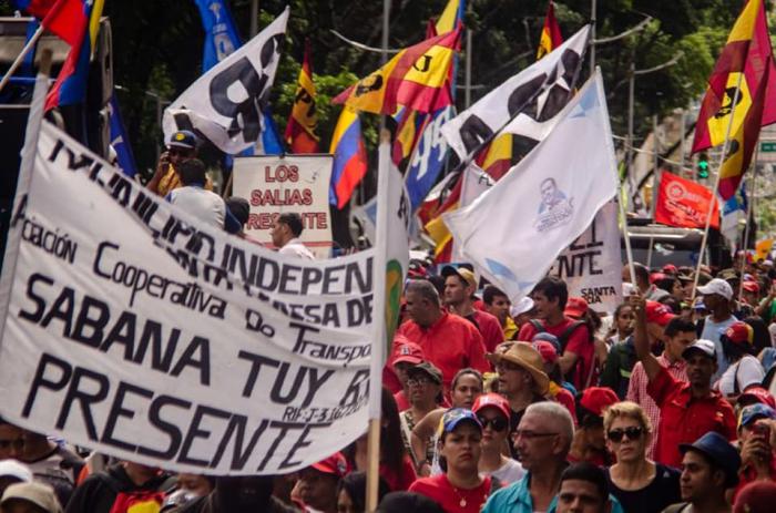 Un mar de pueblo de pueblo inundó las calles de Caracas este domingo para acompañar a los delegados e invitados al XXV Encuentro Anual del Foro de Sao Paulo