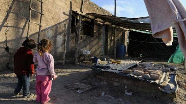 niños argentinos en la pobreza