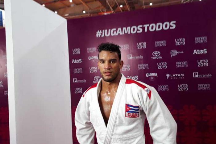 Magdiel Estrada oro en los 73 kilogramos de judo