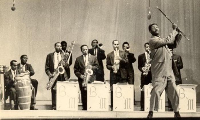 beny-more-banda-peru