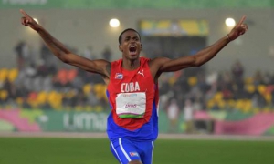 Luis Enrique Zayas, con su oro en los Juegos Panamericanos, le devolvió a Cuba el protagonismo que Javier Sotomayor le había entregado al salto de altura.