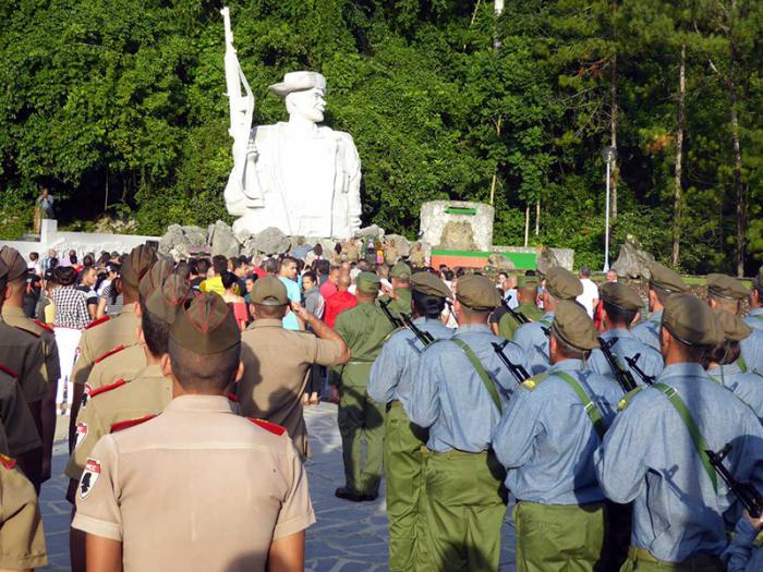 Conmemoran aniversario 60 de la constitución de la primera milicia campesina de Cuba