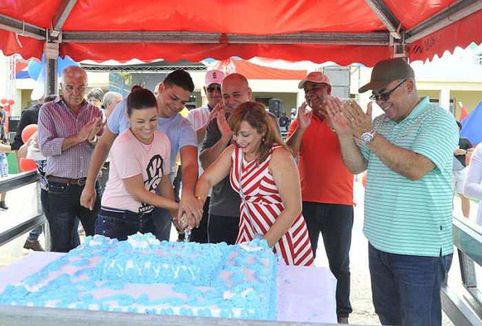 Cierre del Verano, en el Balneario Universitario, estando presente Roberto Morales Ojeda Vicepresidente de los Consejo de Estado de la República de Cuba,Luis Antonio Torres Primer Secretario del PCC en la Habana y Susely Morfa Primera Secretaria de la UJC.