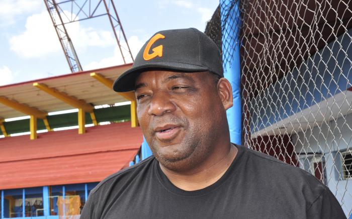 El mentor Pavó ha afrontado una difícil situación con su equipo.