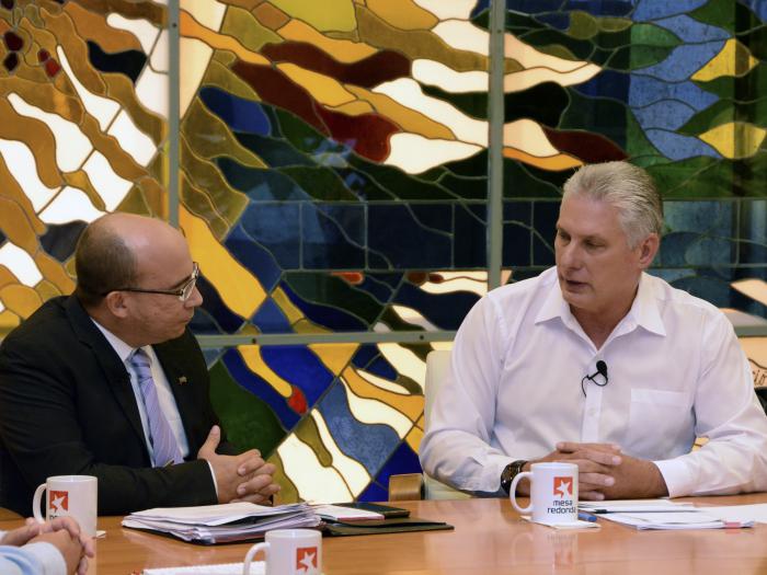 Presidente Díaz-Canel en la Mesa Redonda