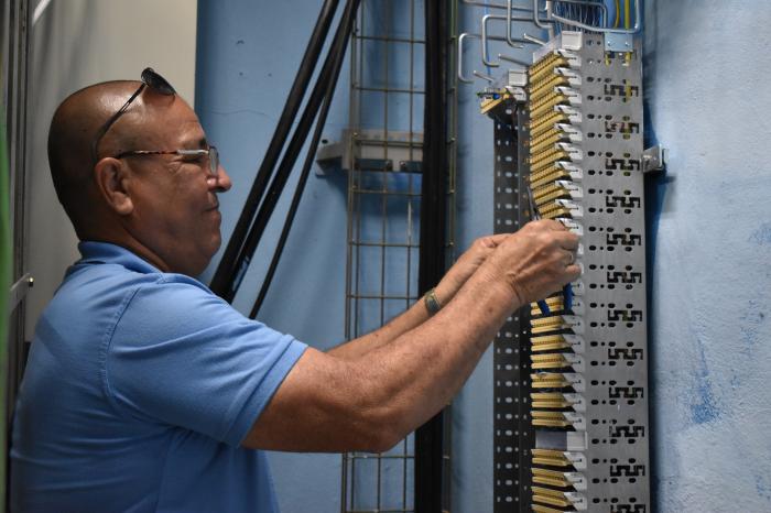 Cienfuegos finaliza digitalización de sus centrales telefónicas