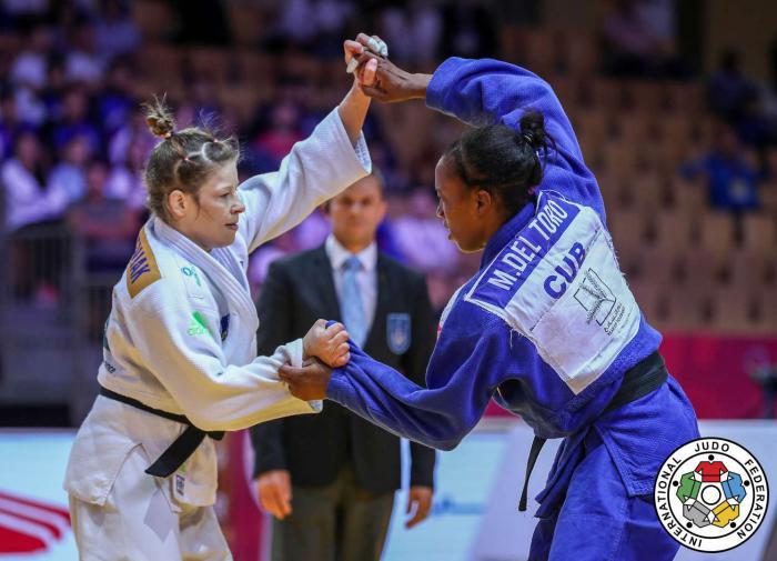 Maylín del Toro versus Tina Trstenjak, en su combate final.