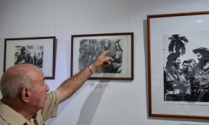 InauguraciÃ³n de la ExposiciÃ³n Fotografica de Perfecto Romero