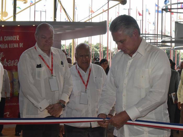 diaz-canel feria de la habana