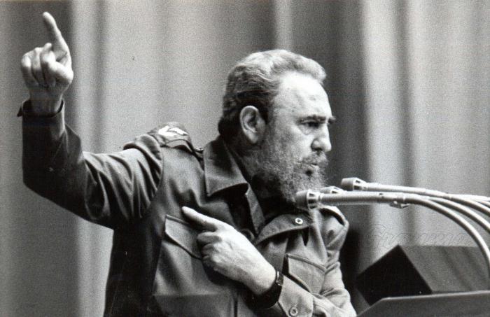 Castro Rúz, Fidel
Clausura IV Encuentro del Foro de Sao Paulo
Foto: Juvenal Balán 24-07-1993
Fid20387