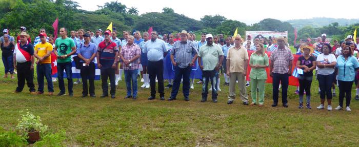 Campesinado cubano expresa solidaridad con Evo Morales.