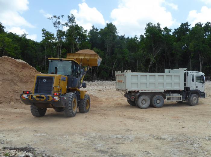 La posibilidad de reforestar con componente orgánico en las zonas de extracción de rocoso es señal de un manejo sostenible, algo que los ecologistas ven con muy buenos ojos. 