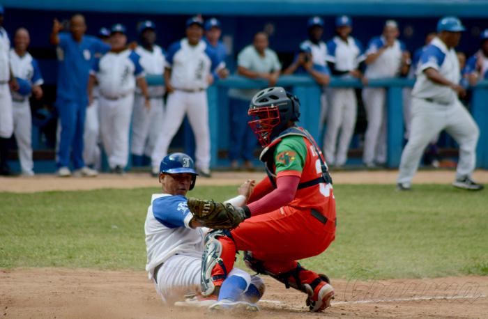 Beisbol Serie 59 IND vs LTU segunda fase de 6 equipos jugadas y protagonistas.