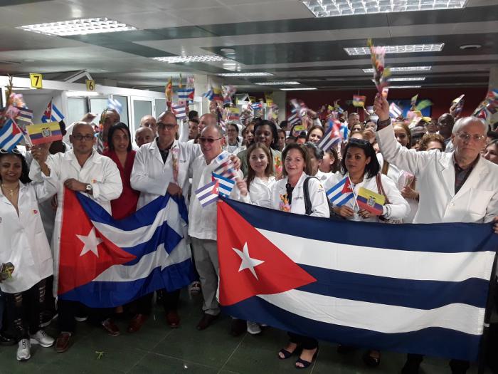 Medicos cubanos