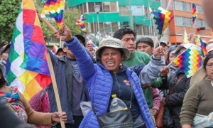 Pueblo boliviano en pie de lucha pide renuncia del autoproclamado gobierno de Je