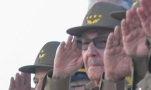 Raul castro y la BRIGADA MOVIL DE TROPAS ESPECIALES 