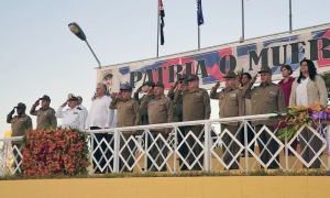 Raul Castro y la Brigada Movil de Tropas Territoriales