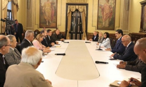 Diálogo por la paz entre el Gobierno y la oposición en Venezuela