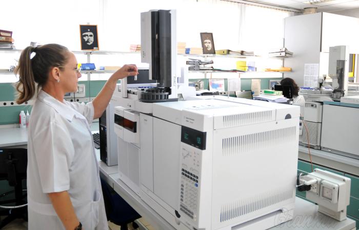 Instituto de Medicina del Deporte, Laboratorio Antidoping,area de espectrometria de mesa.