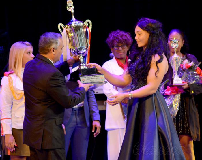 Gala de premiación de los más destacados del deporte cubano. Mejor atleta F del año Yaime P'erez