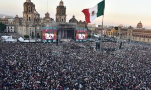 El Zócalo durante el discurso del Presidente mexicano. 