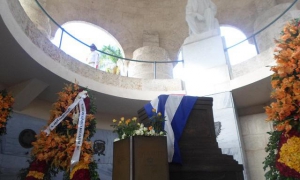 Ofrenda floral far 