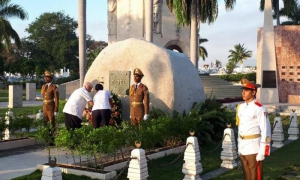 Homenaje de los santiagueros a Fidel 