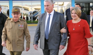 Llegó Díaz-Canel a Argentina para asistir a toma de posesión del presidente elec