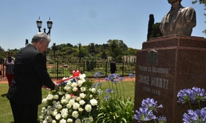 Díaz-Canel homenaje a José Martí en Argentina