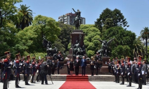 Díaz-Canel en la Plaza San Martín