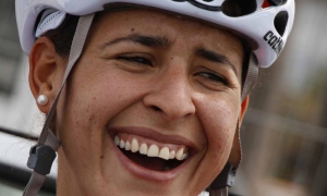  ARLENIS SIERRA