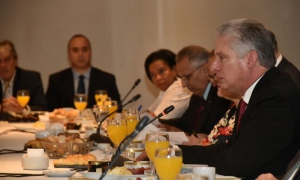 encEncuentro el Jefe de Estado con empresarios argentinos