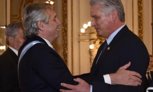 saludo oficial diaz-canel y alberto fernandez