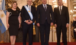 saludo oficial diaz-canel y alberto fernandez
