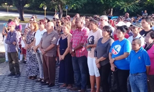 Parte de los asistentes al acto.