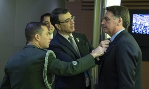Jair Bolsonaro antes de entrar a la Asamblea General.