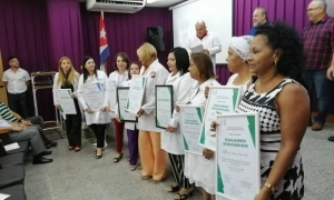 Recorre Primer Ministro instituciones hospitalarias