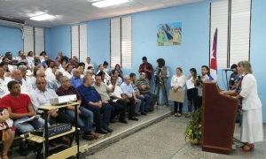 Recorre Primer Ministro instituciones hospitalarias de Cuba