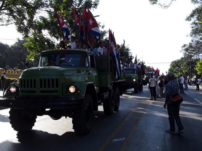 La Caravana vuelve a desbordar la Isla de júbilo y patriotismo. 