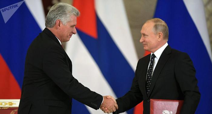El Presidente cubano, Miguel Díaz-Canel Bermúdez y el Presidente de Rusia Vladímir Putin 
