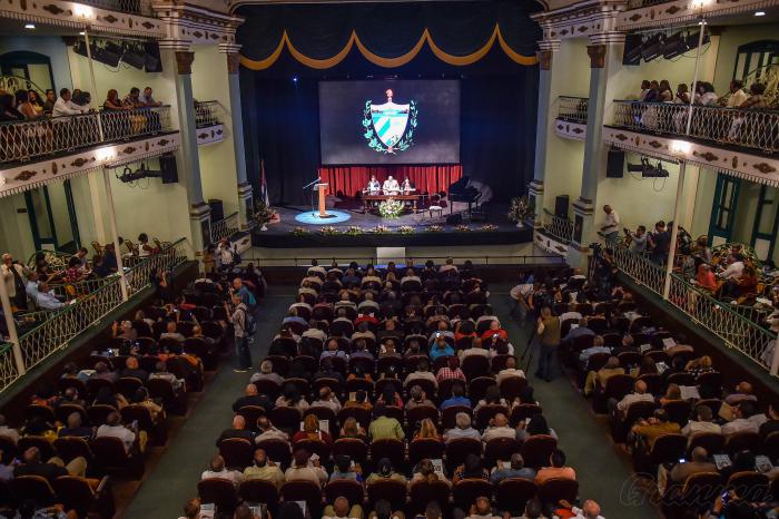Sesión Extraordinaria de la Asamblea Provincial del Poder Popular en el XII Periodo de Mandato, en el Teatro Martí