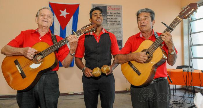 Almuerrzo de despedida al año 2019, en el periódico Granma, con los trabajadores