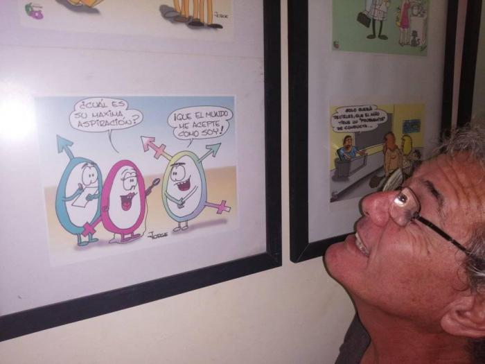 El taller quedó inaugurado con una exposión de caricaturas de Jorge Sánchez Armas. 