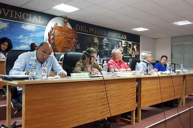 Llama Secretario General de la CTC a defender la Revolución con aportes concretos 