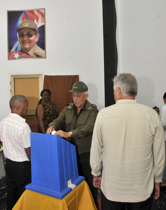 Asamblea Municipal del Poder Popular de Marianao, Eleccion de Gobernador y Vicegobenador Provincial.